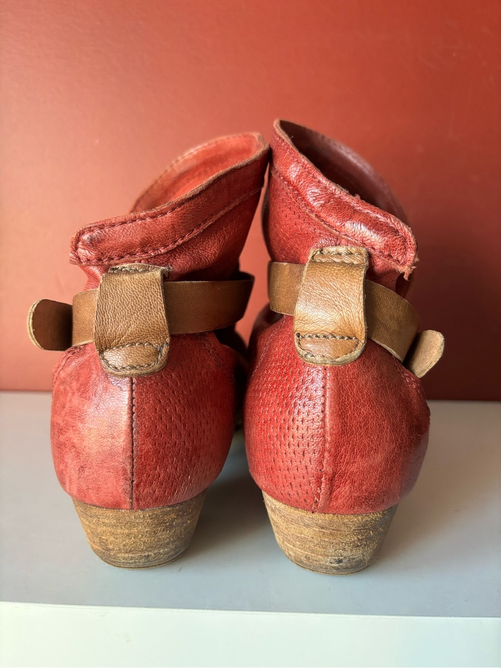 MIZ MOOZ Cassidy Leather Strappy Sandals - Picture 6 of 10